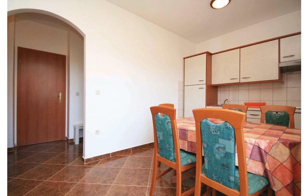 Apartments Perina シベニク エクステリア 写真
