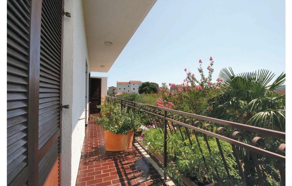 Apartments Perina シベニク エクステリア 写真